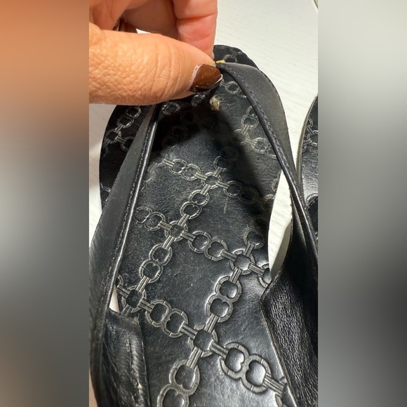 Tory Burch Monroe Thong Sandals - Picture 8 of 8